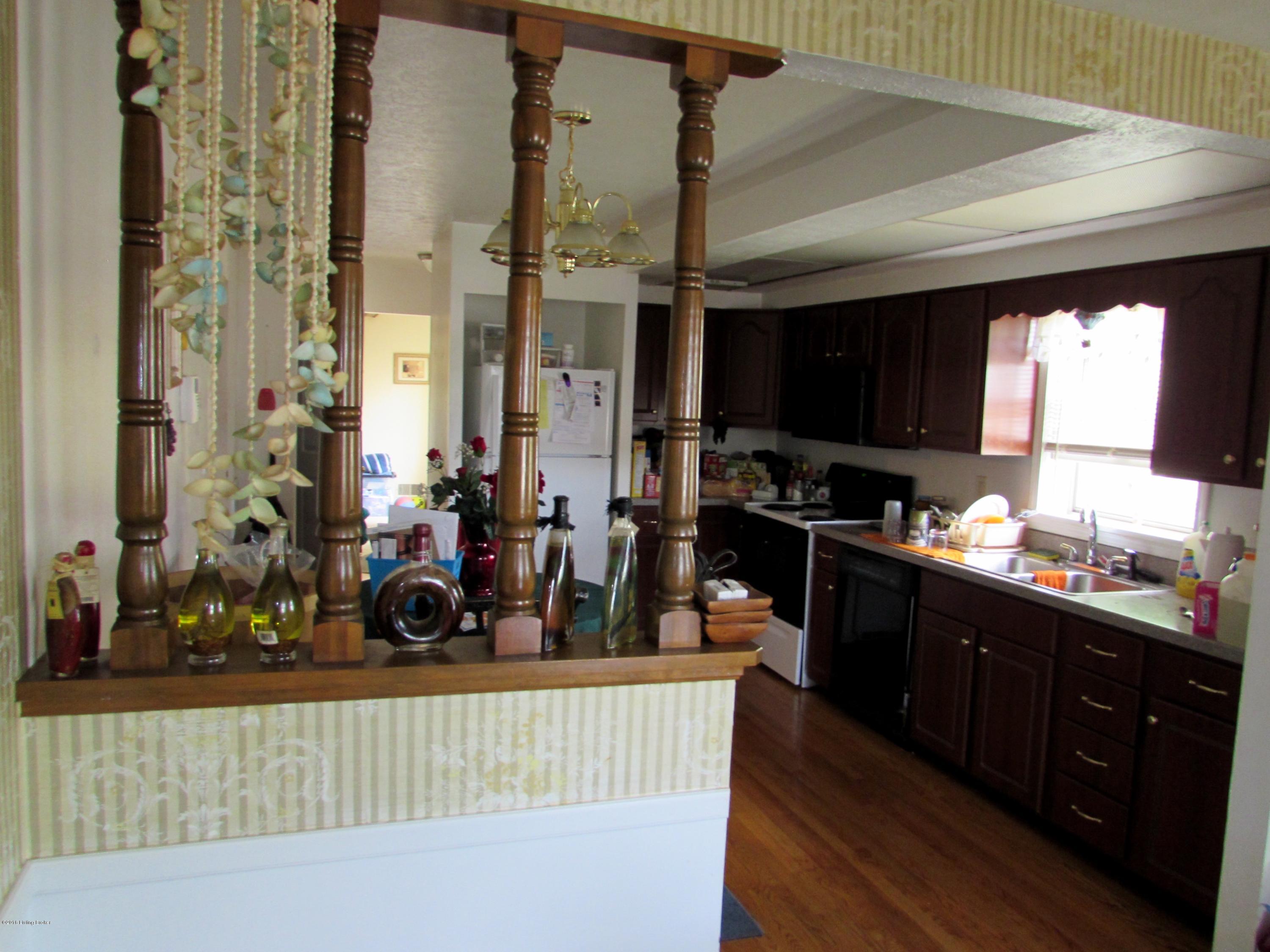 4515 Lambert Road Louisville, KY 40219 - Photo 21 of 24 IMG_0832