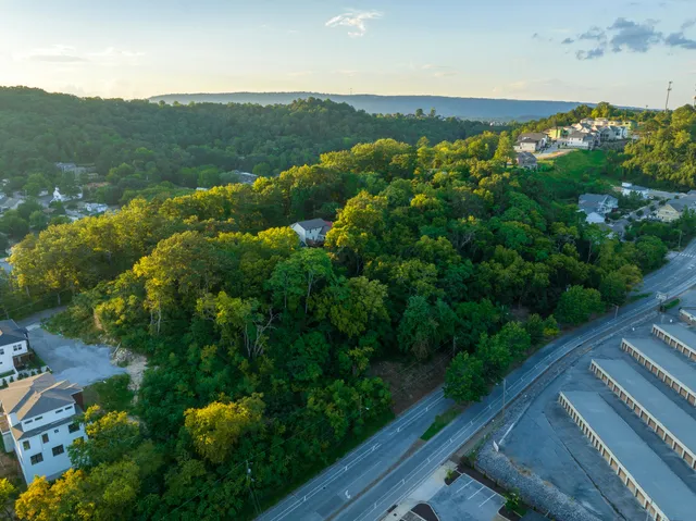 $150,000 | 949 Dallas Road, Chattanooga, TN 37405