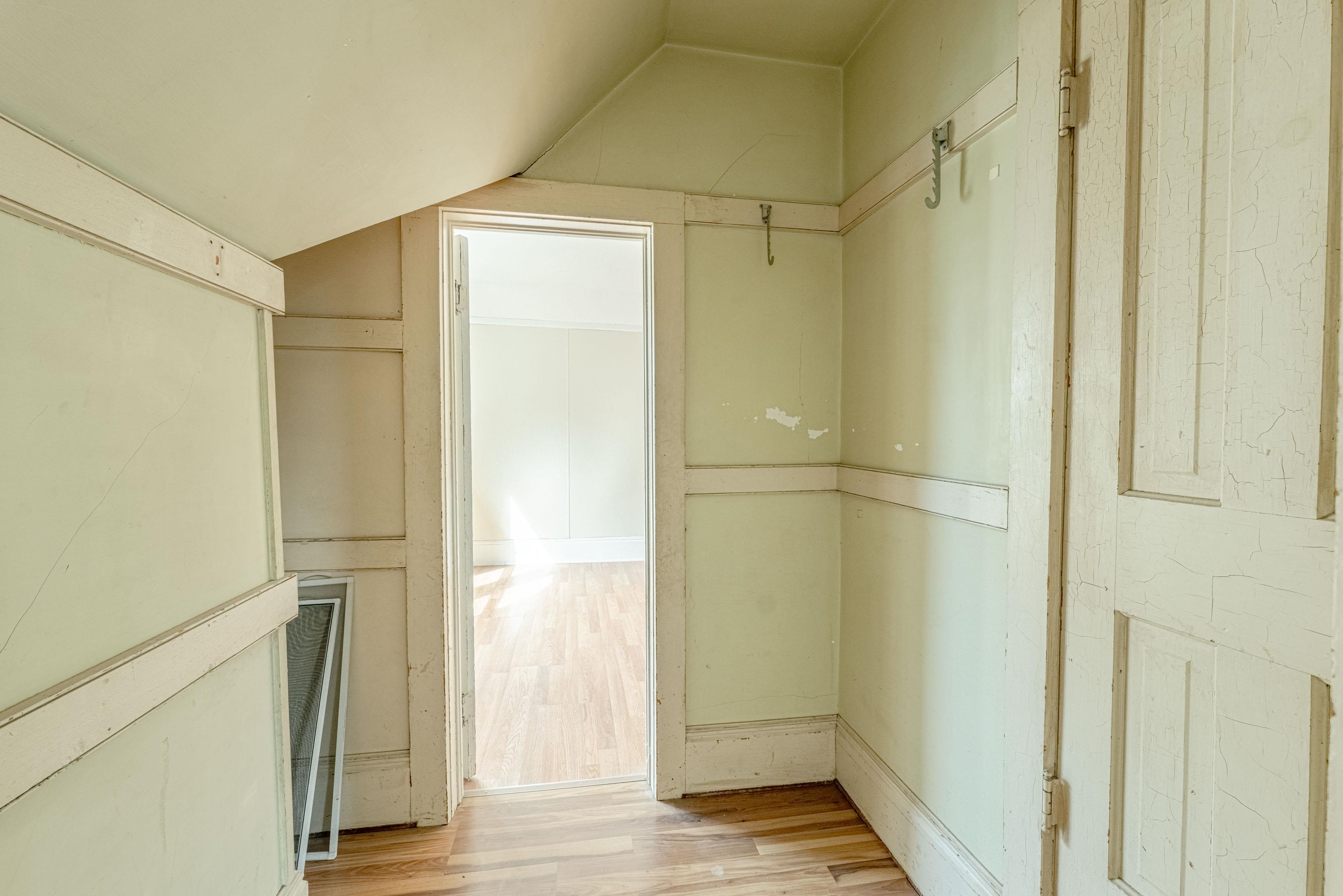 908 19th Monroe, WI 53566 - Photo 11 of 28