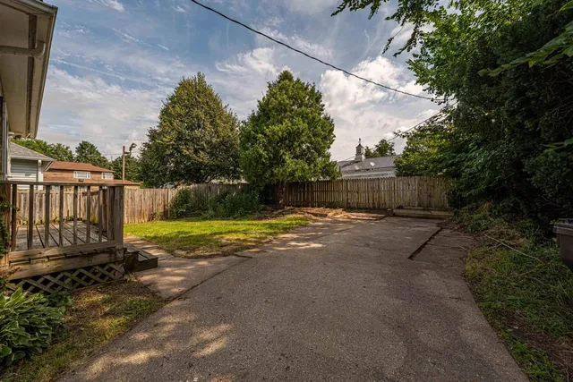 $199,900 | 908 19th, Monroe, WI 53566