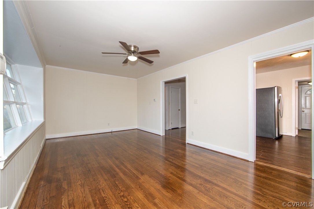 818 Hampton Road Petersburg, VA 23805 - Photo 5 of 22 Refinished Hardwood Floors