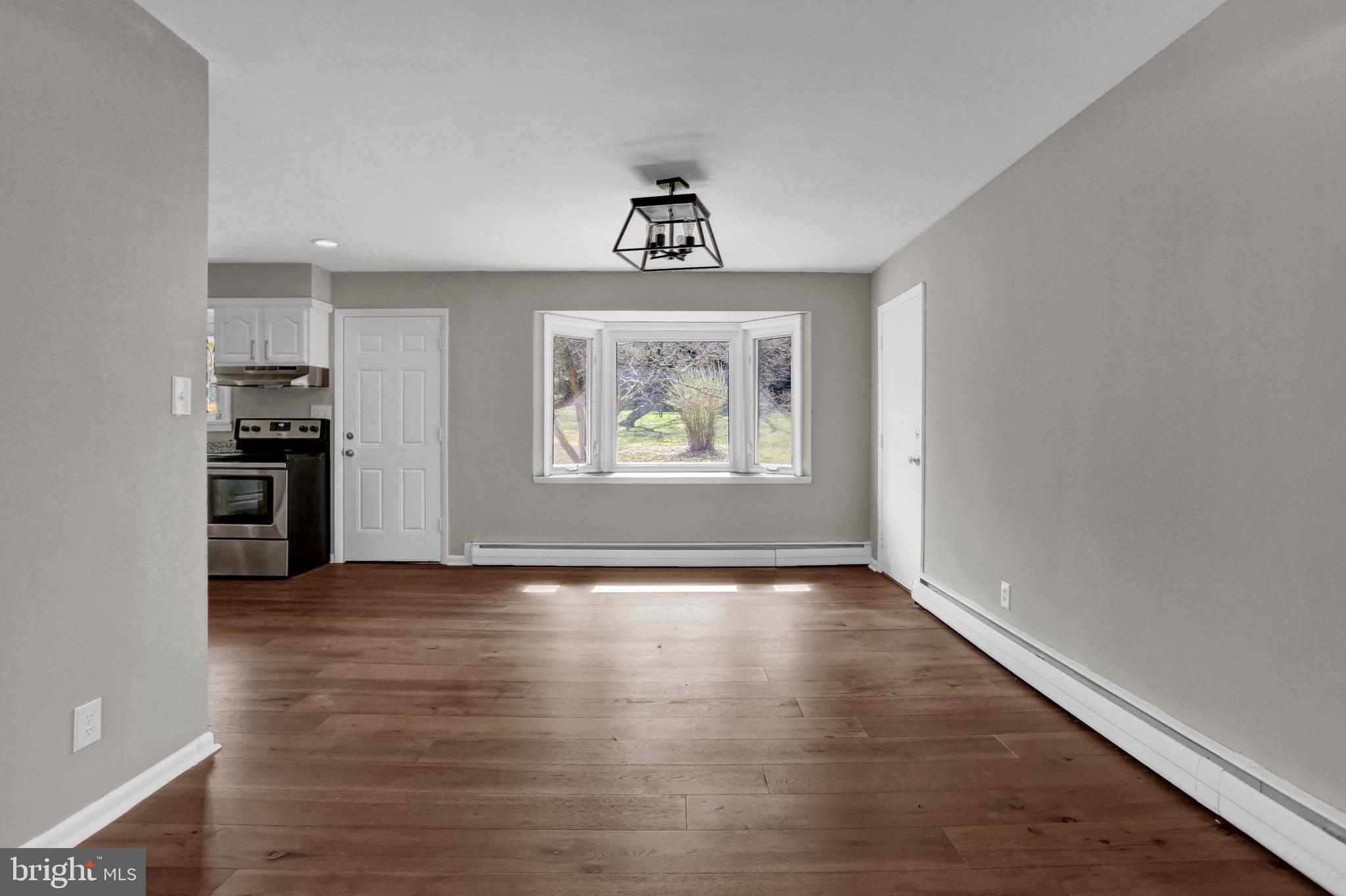 2609 Reckord Road Kingsville, MD 21087 - Photo 36 of 50 Large Dining Area