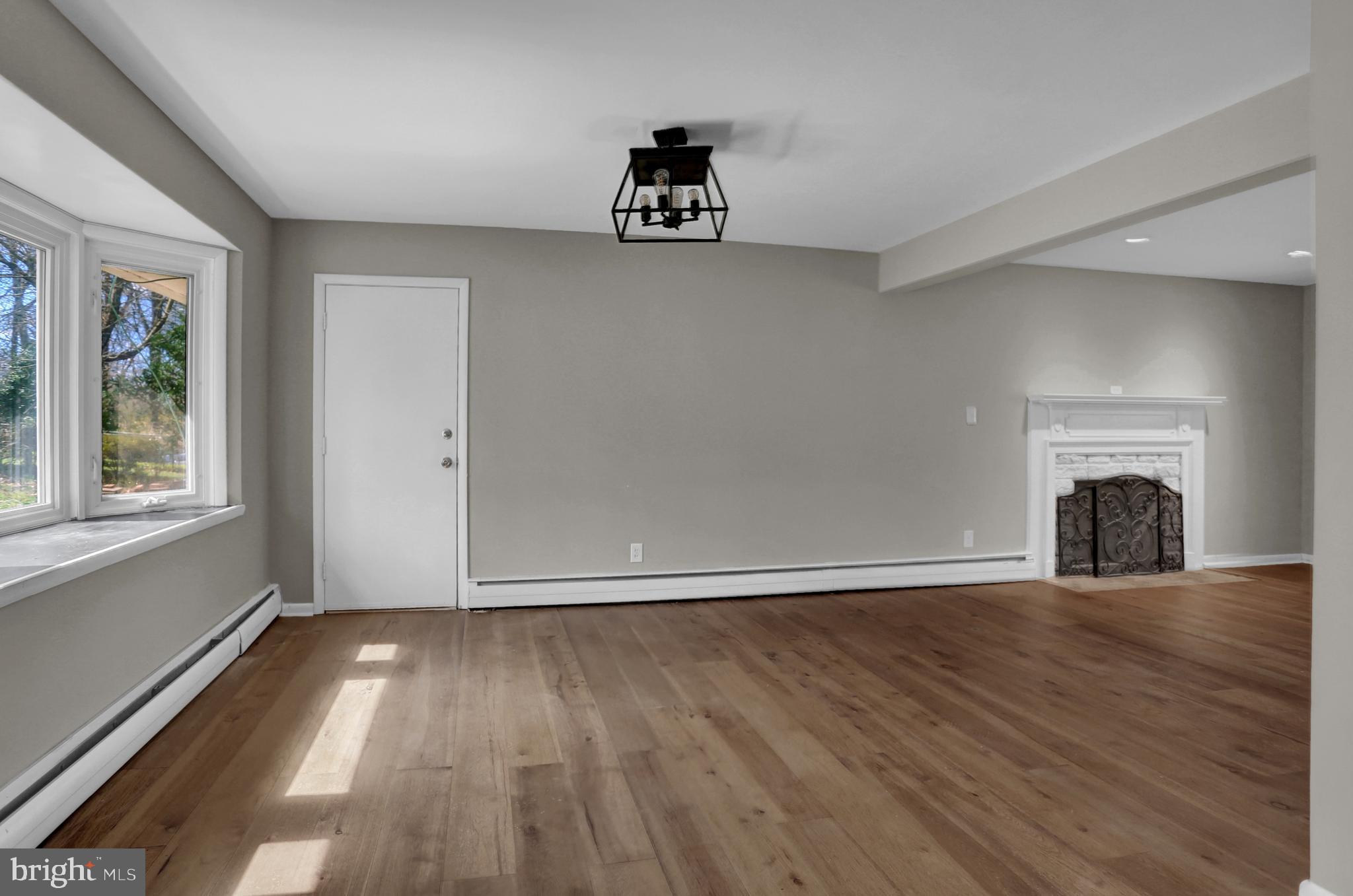2609 Reckord Road Kingsville, MD 21087 - Photo 37 of 50 Large Dining Area
