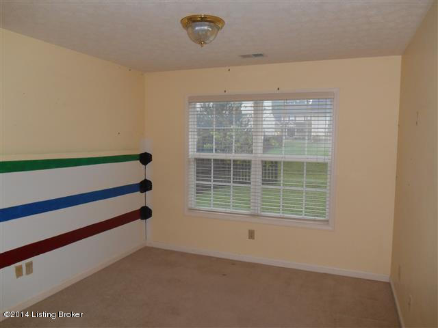 8308 Adams Run Road Louisville, KY 40228 - Photo 10 of 13 DSCN1594 (Small)