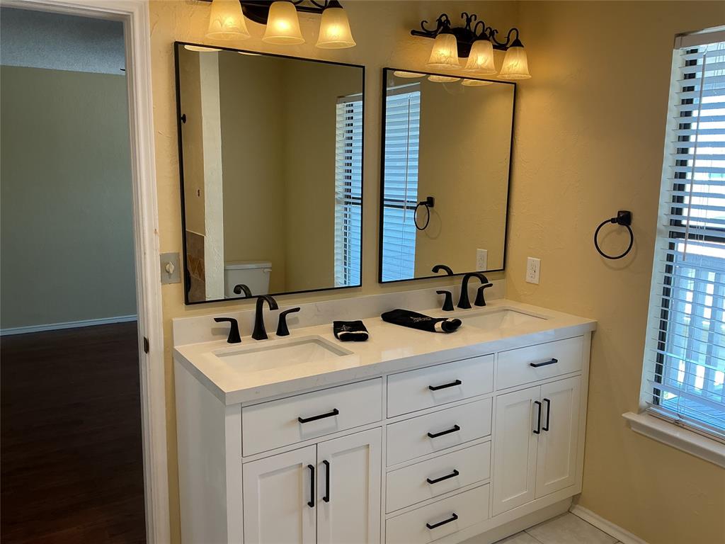 6027 Homestead Court Dallas, TX 75252 - Photo 18 of 23