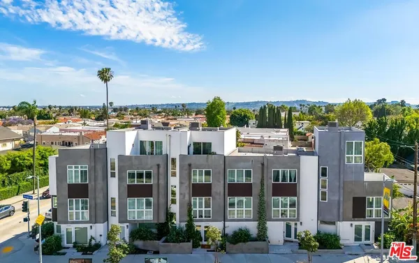 $1,149,000 | 5504 West Olympic Boulevard, Los Angeles, CA 90019