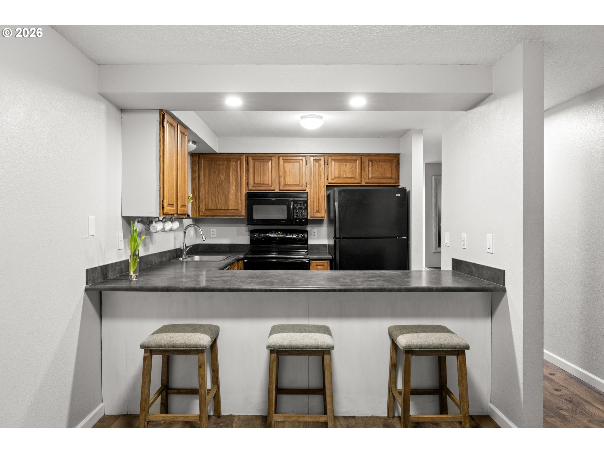 5563 Southwest Multnomah Boulevard Portland, OR 97219 - Photo 14 of 37 Gallery Image 14