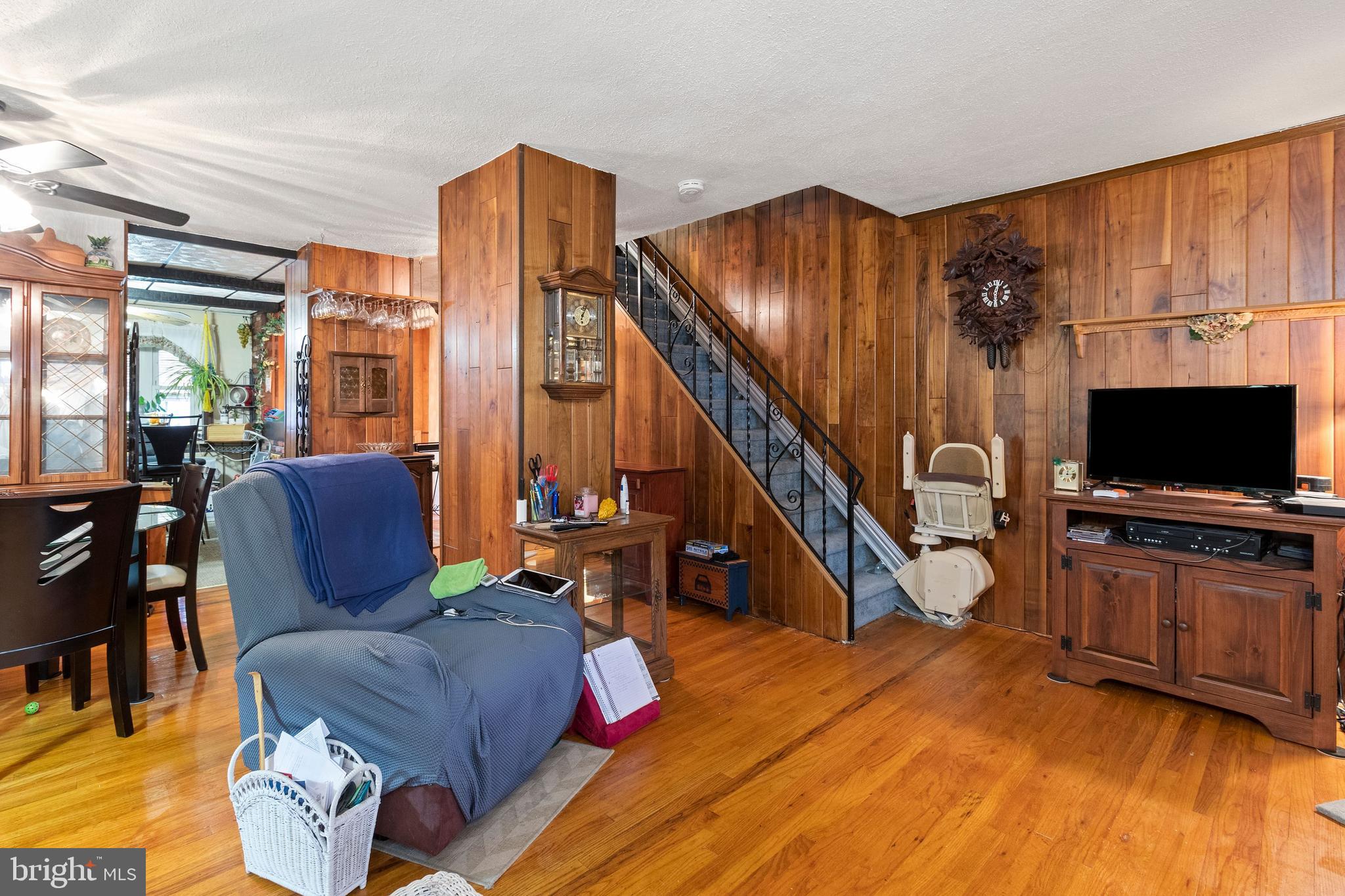 3305 Fairdale Road Philadelphia, PA 19154 - Photo 5 of 23