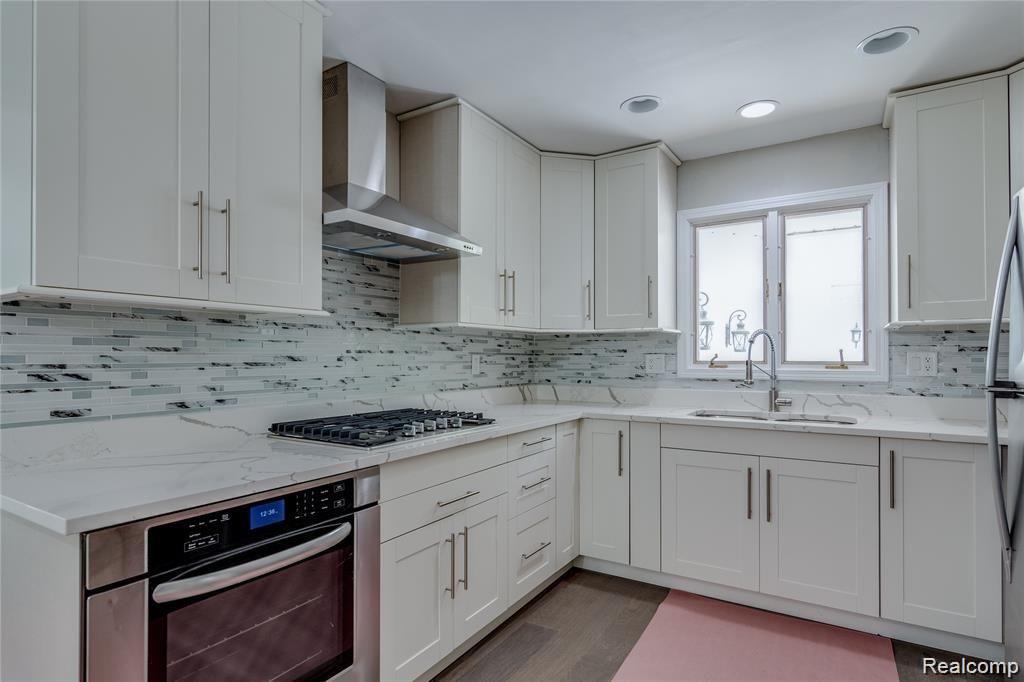 587 East Long Lake Road Bloomfield Hills, MI 48304 - Photo 6 of 27