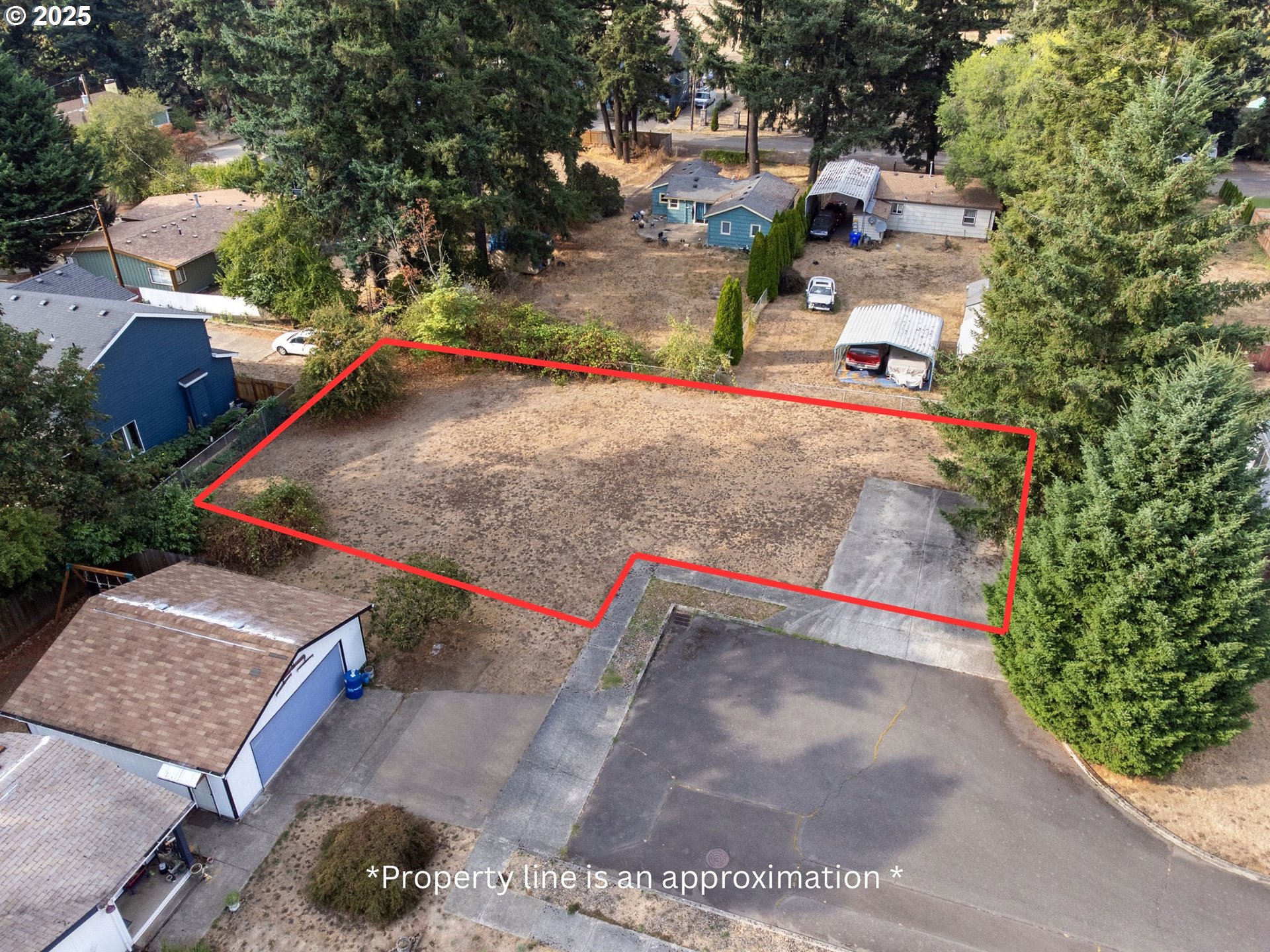 Southeast Bartholomew Court Portland, OR 97266 - Photo 4 of 11