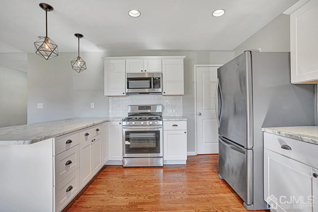 Eat in Kitchen