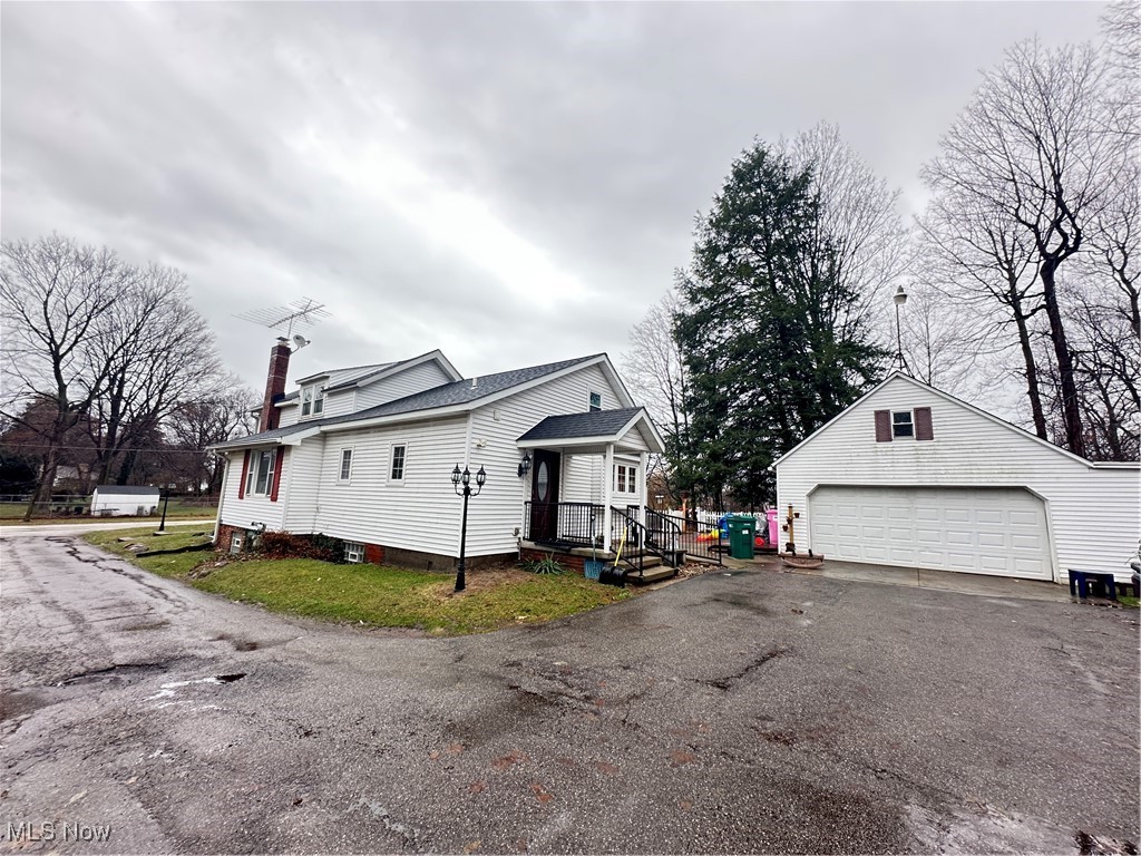 165 Nye Road Painesville, OH 44077 - Photo 2 of 29 Gallery Image 2