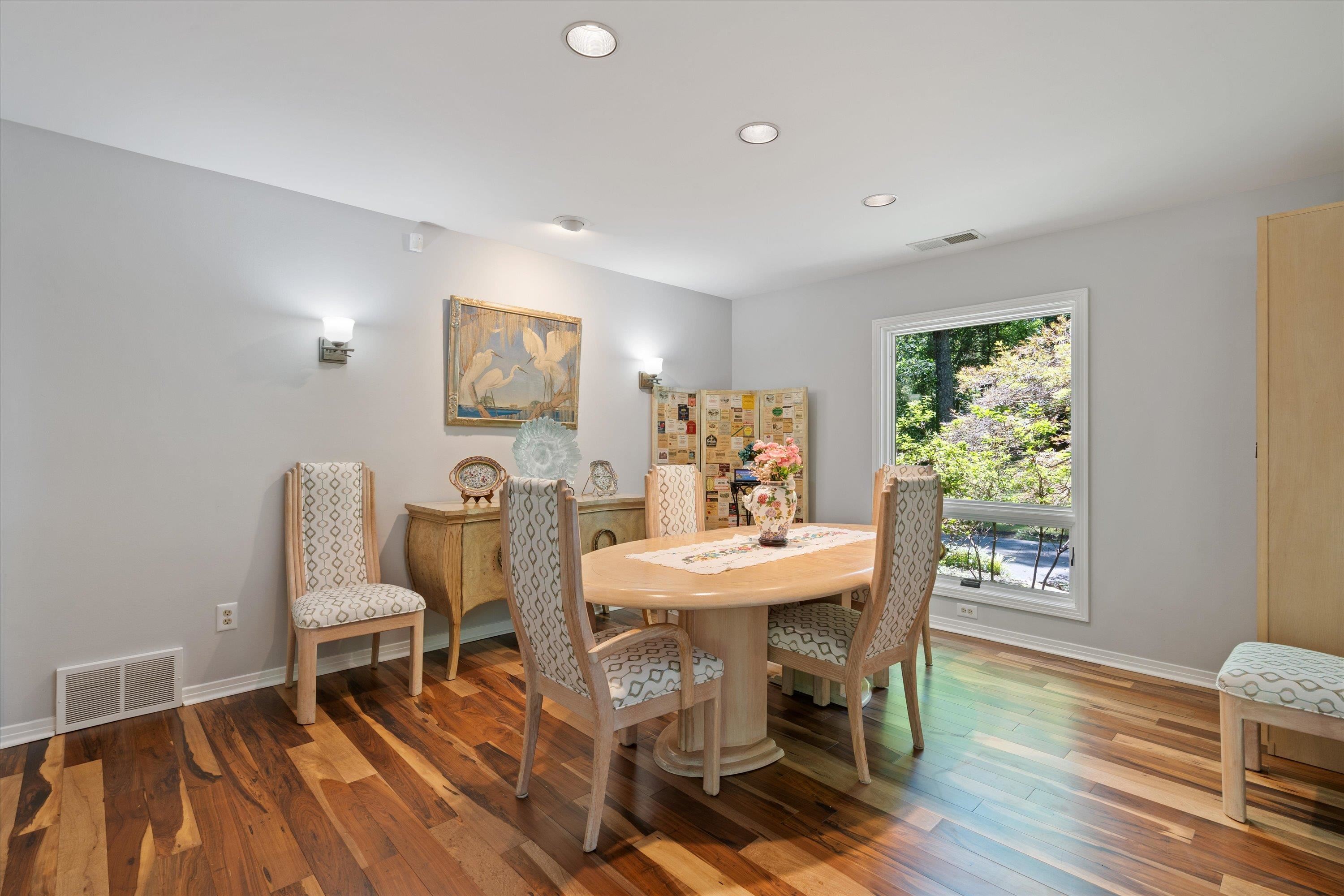 964 Rocky Point Road Memphis, TN 38018 - Photo 6 of 25 a view of a dining room with furniture window and wooden floor