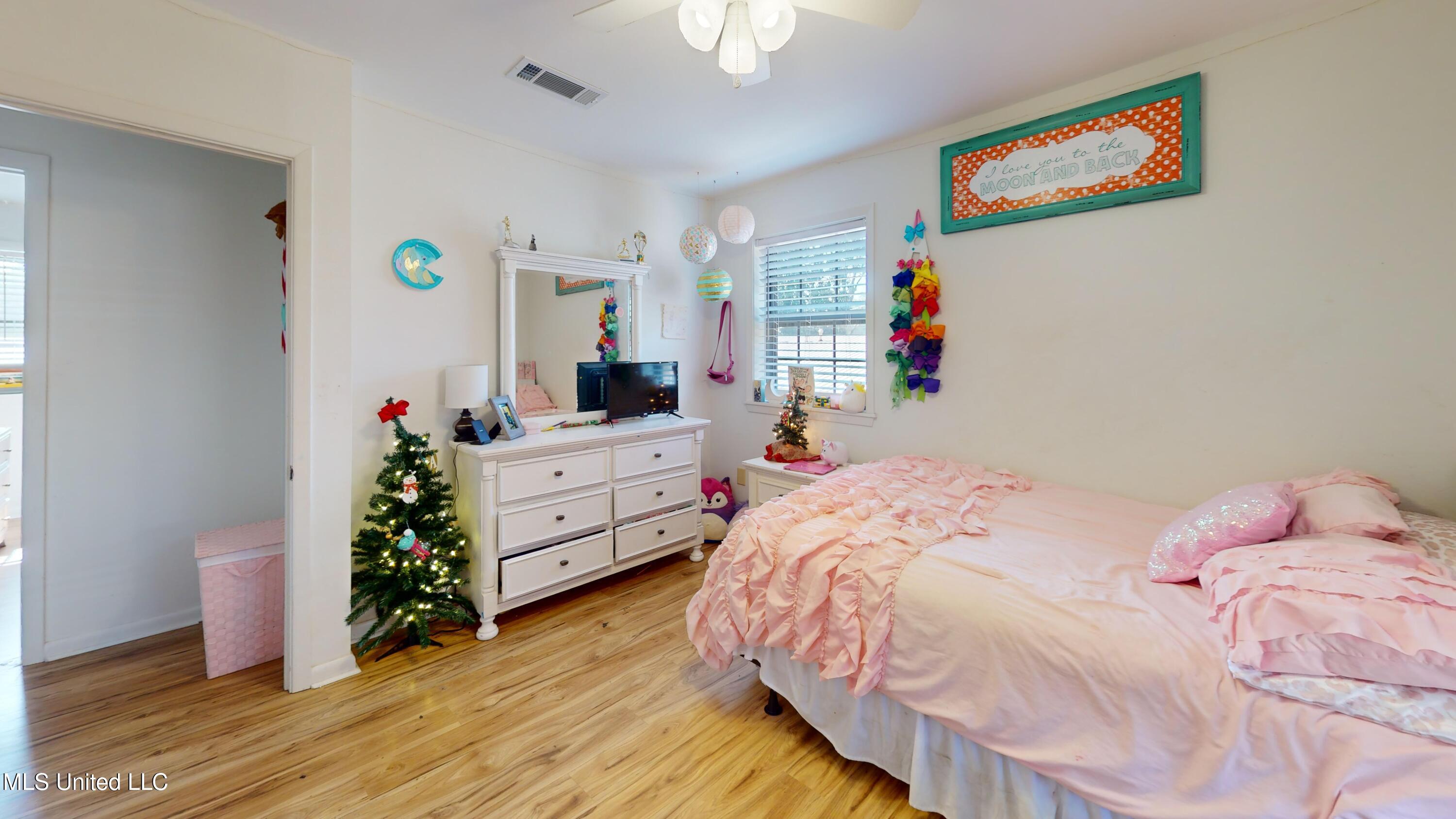 1002 Pecan Lane Tylertown, MS 39667 - Photo 34 of 59 1002-Pecan-Ln-Tylertown-MS-39667-Bedroom