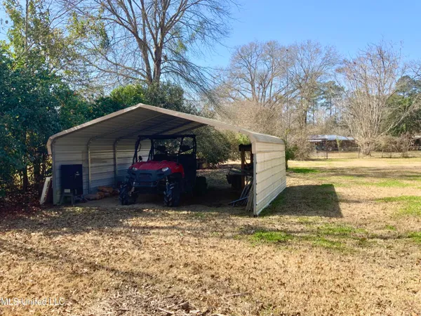 $220,000 | 1002 Pecan Lane, Tylertown, MS 39667