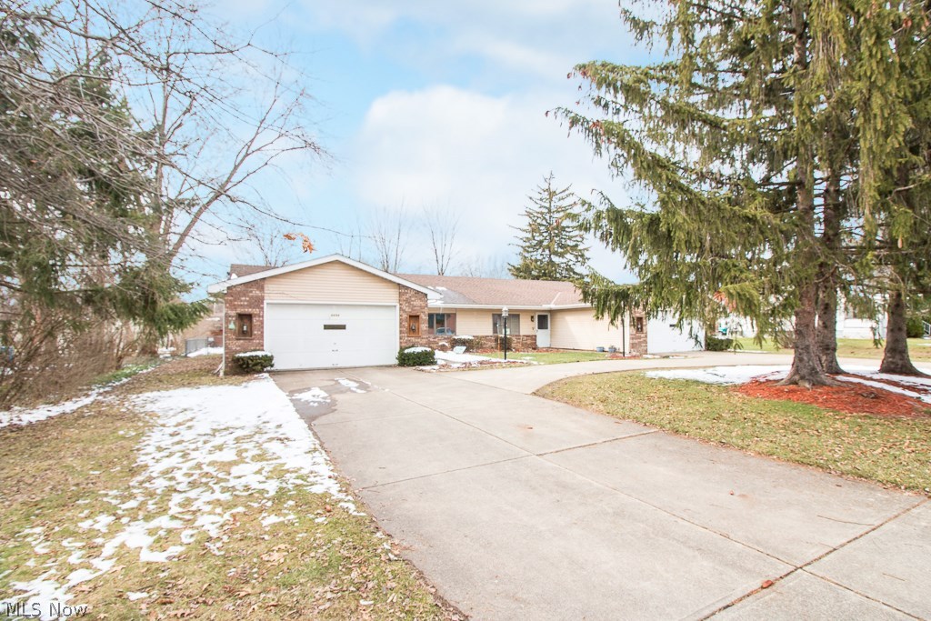 6692 Fry Road Middleburg Heights, OH 44130 - Photo 2 of 29 Gallery Image 2