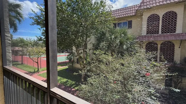 $1,800 | 251 South Cypress Road, Unit 127, Pompano Beach, FL 33060