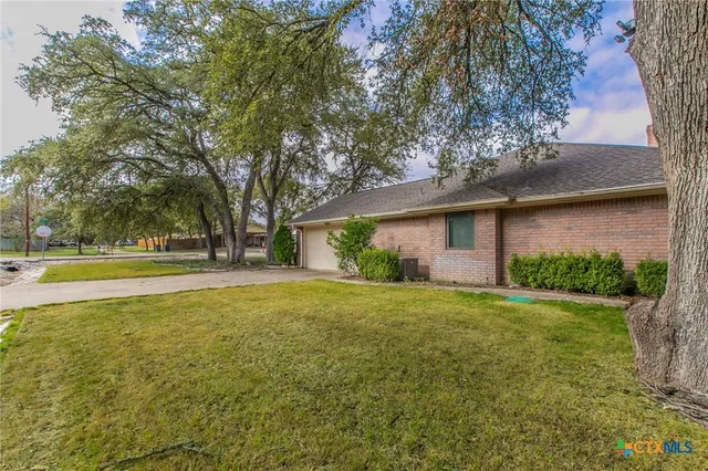 $505,000 | 1601 Guess Drive, Salado, TX 76571