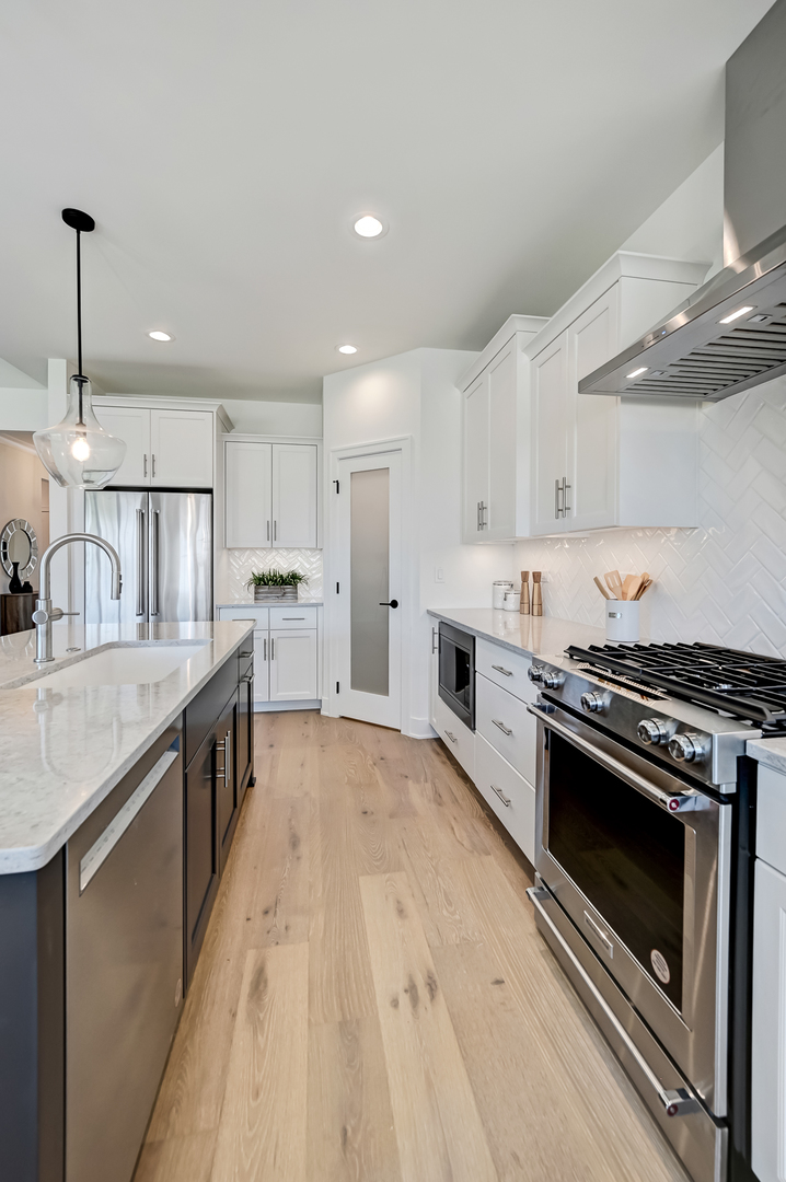 12271 Copper Ridge Court, Unit 25 Lemont, IL 60439 - Photo 6 of 21 Gallery Image 6
