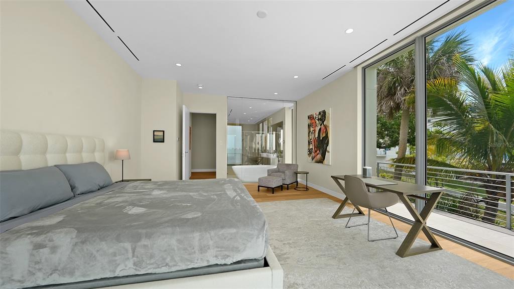 4123 Bay Shore Road Sarasota, FL 34234 - Photo 15 of 31