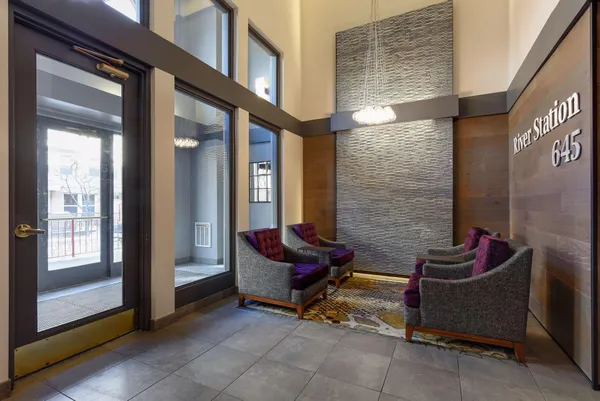 $2,395 | 645 North 1st Street, Unit 304, Minneapolis, MN 55401