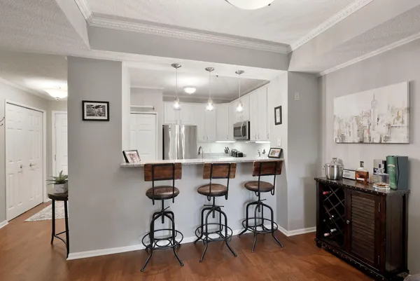 $2,395 | 645 North 1st Street, Unit 304, Minneapolis, MN 55401