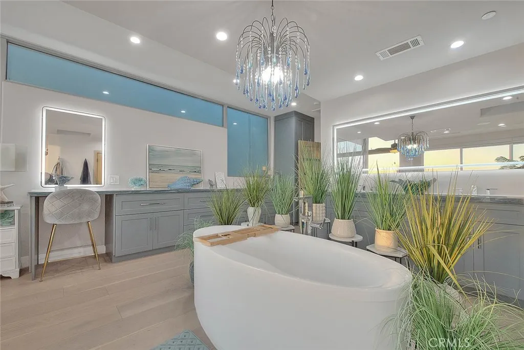 99 Surfside Avenue Surfside, CA 90743 - Photo 36 of 75