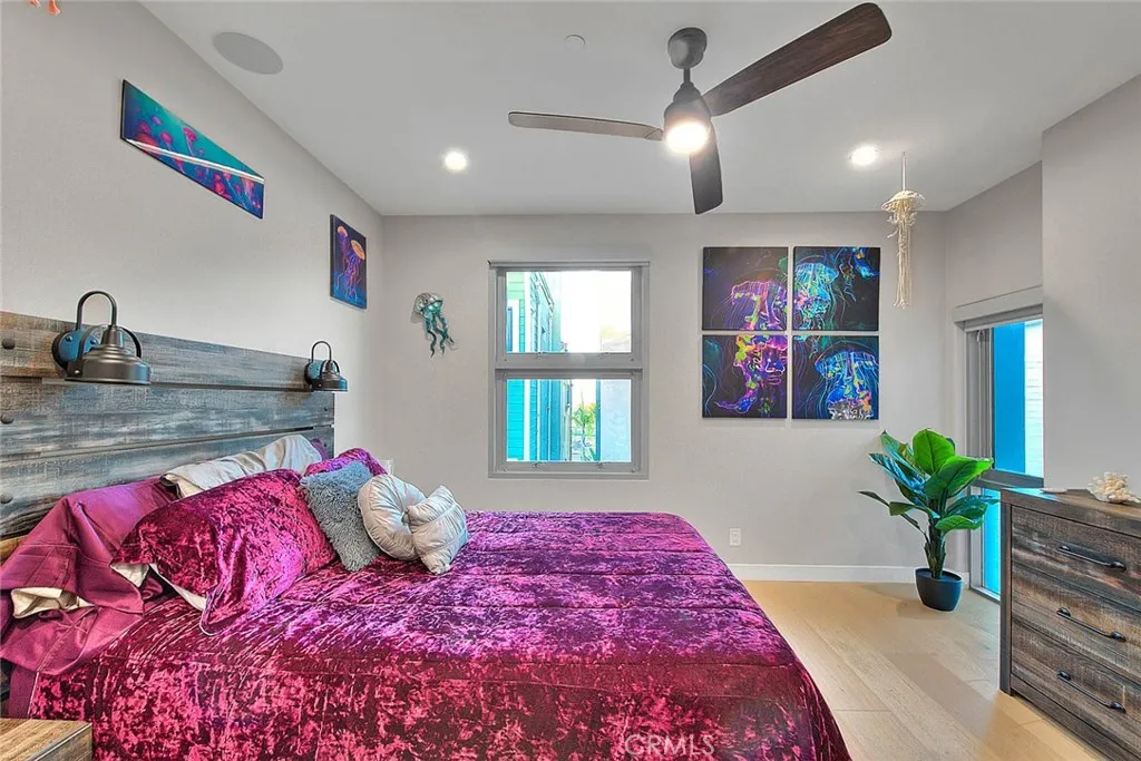 99 Surfside Avenue Surfside, CA 90743 - Photo 46 of 75