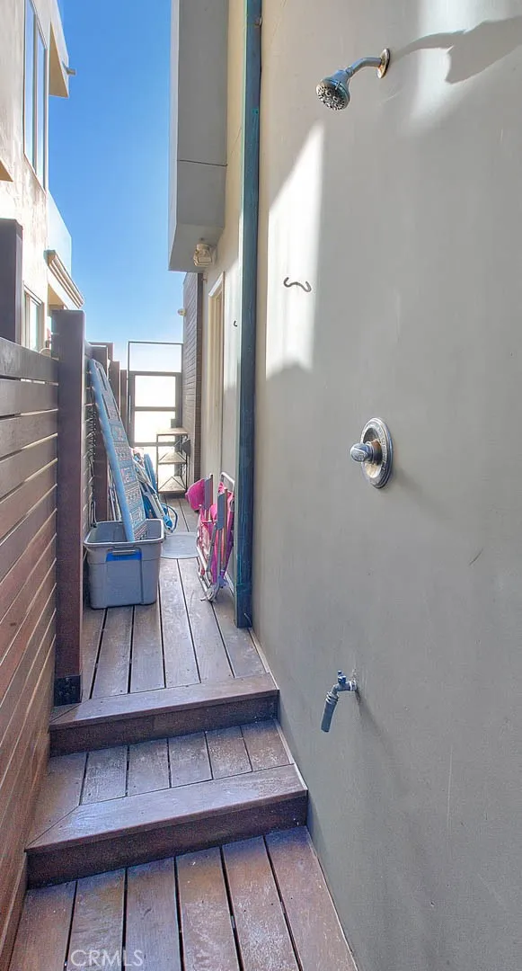 99 Surfside Avenue Surfside, CA 90743 - Photo 63 of 75