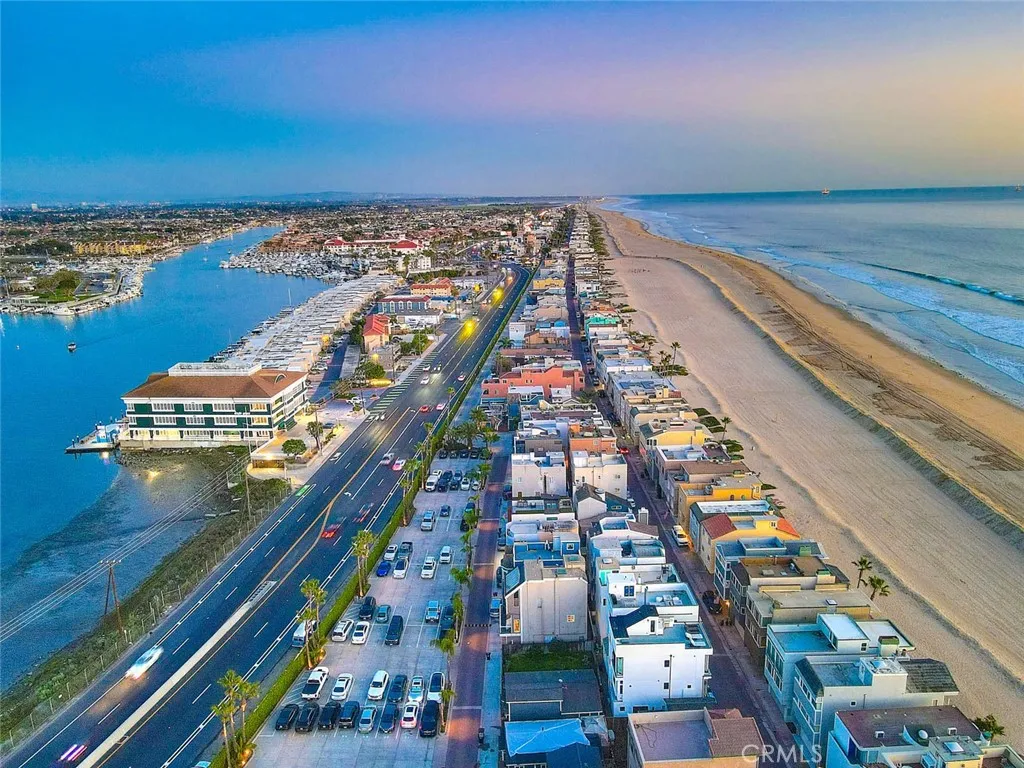 99 Surfside Avenue Surfside, CA 90743 - Photo 69 of 75