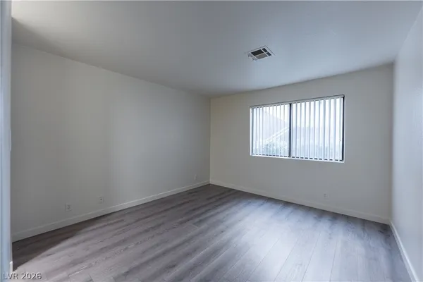 $1,500 | 5064 South Rainbow Boulevard, Unit 101, Las Vegas, NV 89118