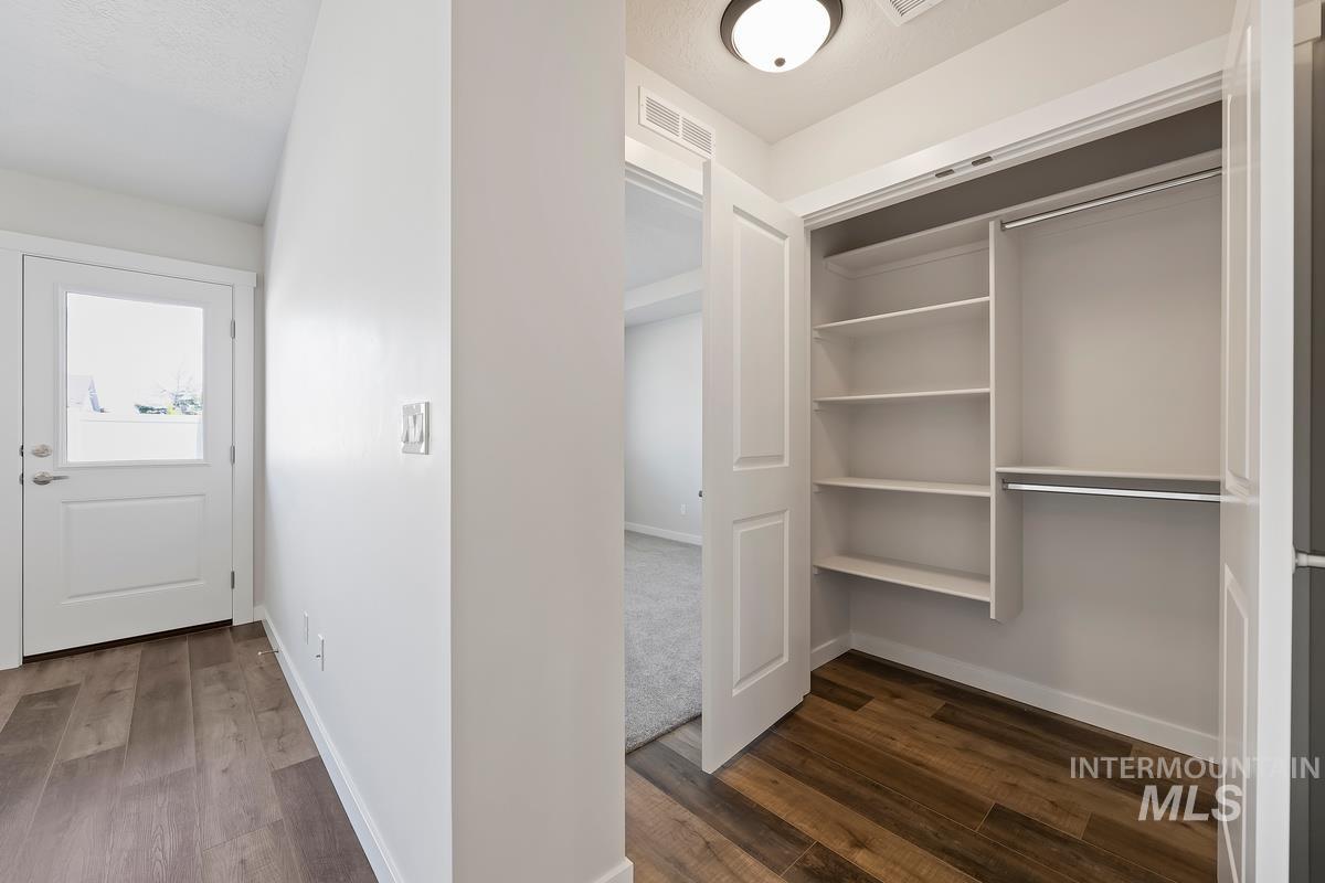 212 East Radiant Ridge Drive Meridian, ID 83642 - Photo 14 of 36 View of closet
