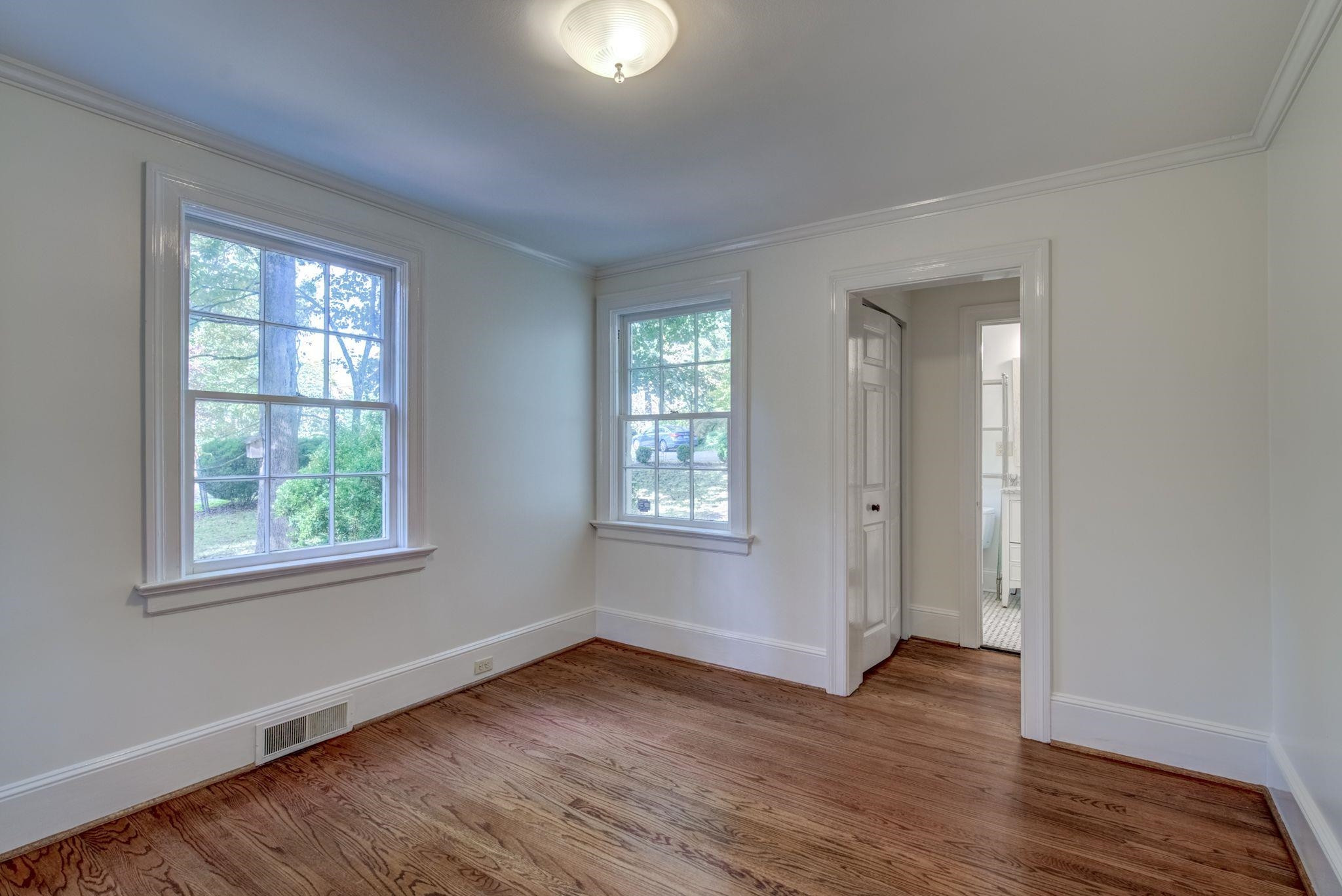 2601 London Drive Raleigh, NC 27608 - Photo 17 of 30 Master Bedroom