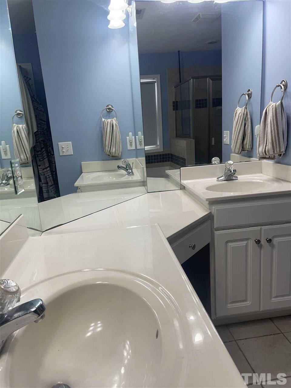 708 Bennett Ridge Court Wake Forest, NC 27587 - Photo 11 of 20 Gallery Image 11