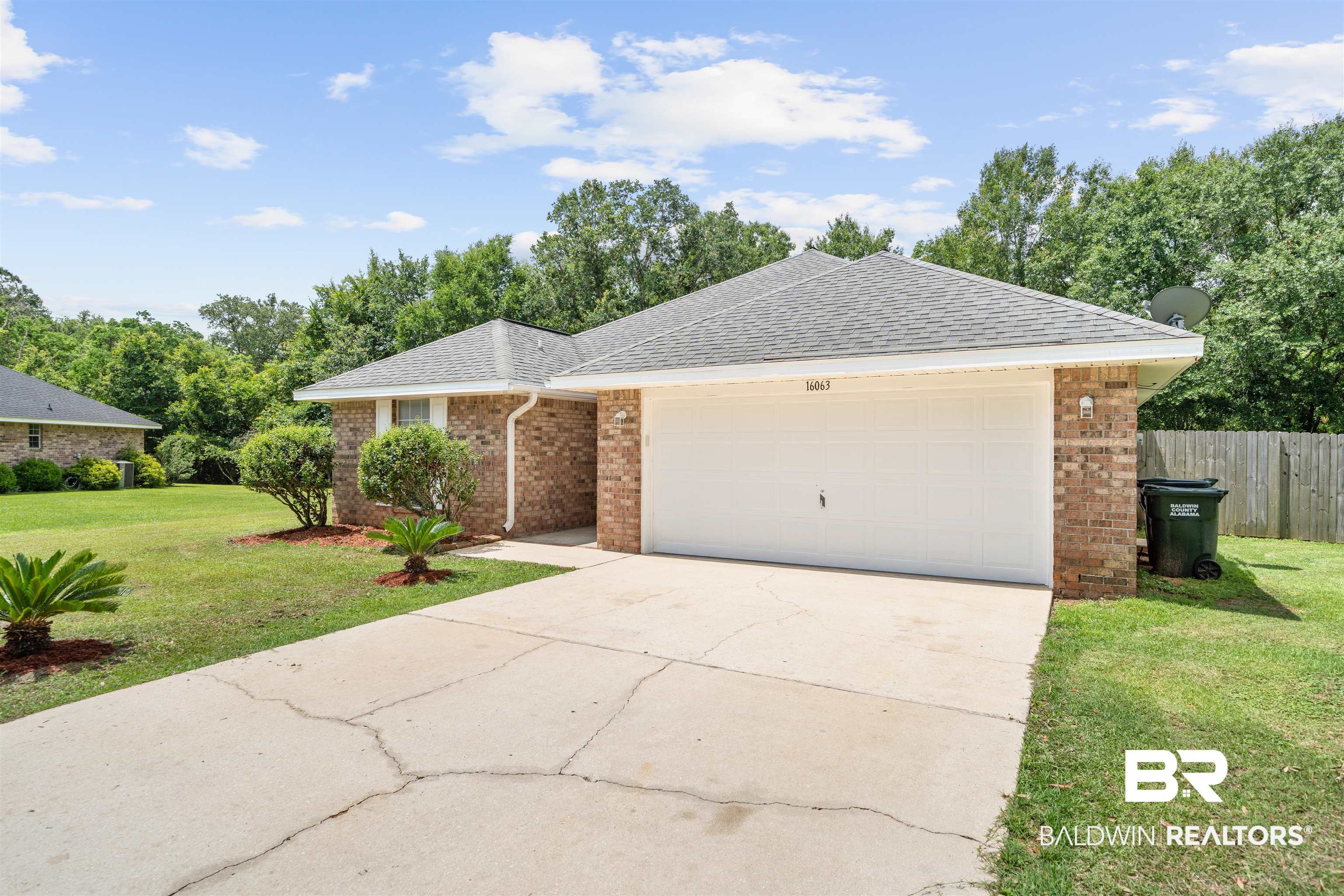 16063 Mansion Street Foley, AL 36535 - Photo 28 of 31 Front of home