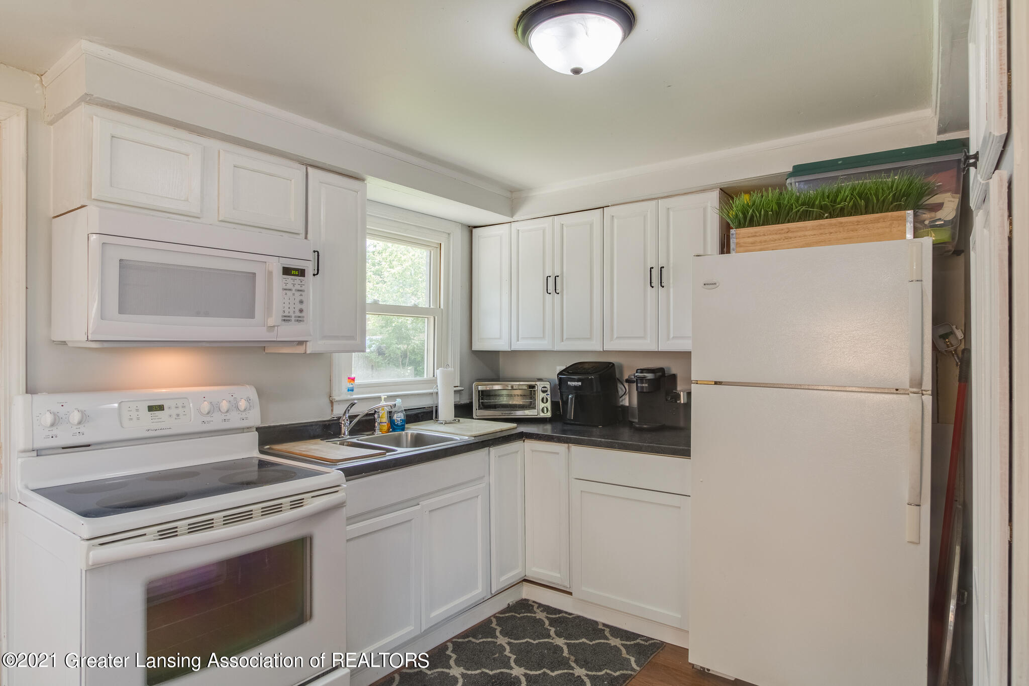 5934 Park Lake Road Bath, MI 48808 - Photo 15 of 29 5934_Park_Lake_SIERRA-24