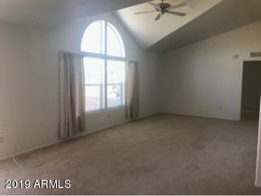 22735 West Patton Road Wittmann, AZ 85361 - Photo 10 of 35 Large living room