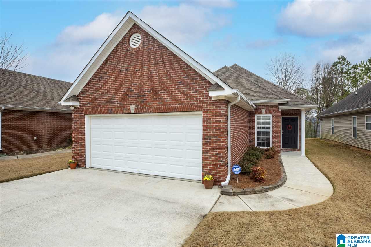 126 High Ridge Trace Pelham, AL 35124 - Photo 2 of 28