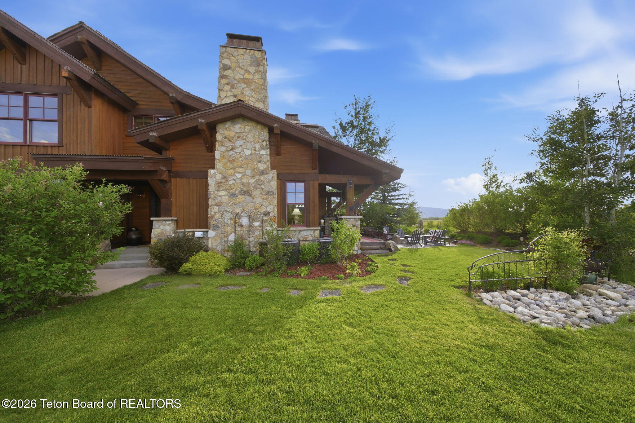 92 Bison Drive Victor, ID 83455 - Photo 41 of 52 40 walkway to courtyard