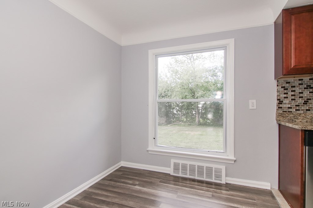 3767 Wallingford Road South Euclid, OH 44121 - Photo 19 of 34