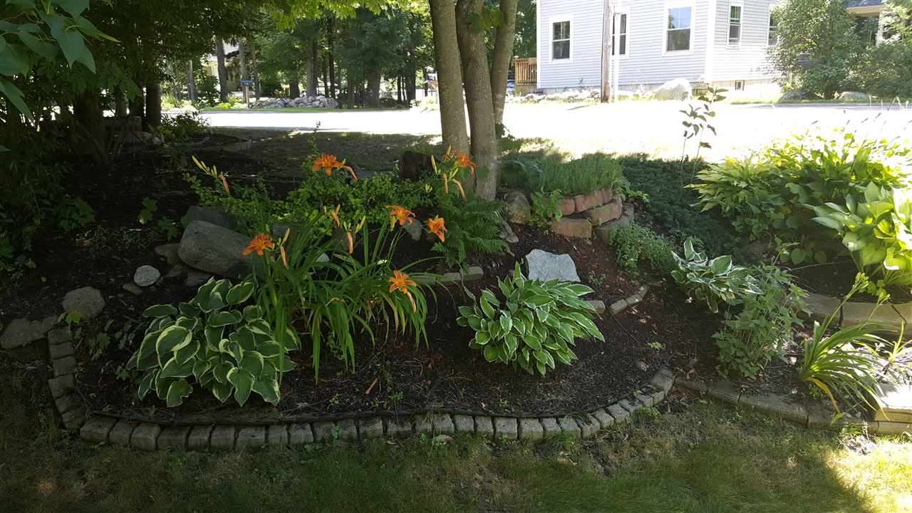 208 Dearborn Road Pembroke, NH 03275 - Photo 5 of 8 Gallery Image 5