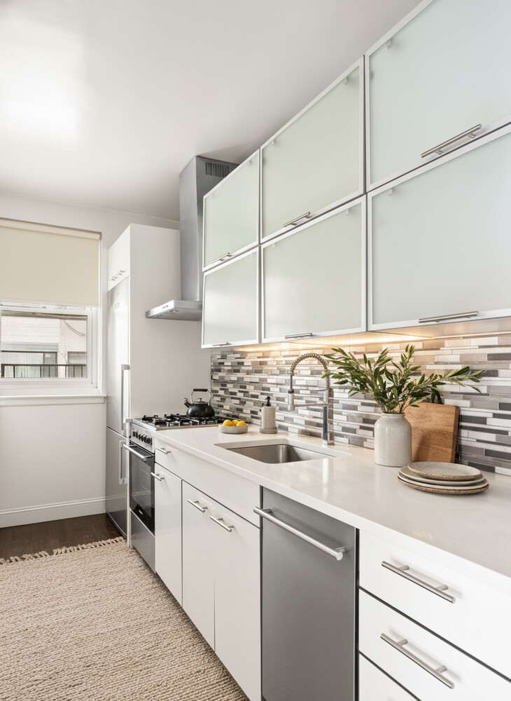 64 East 94th Street, Unit 7B Manhattan, NY 10128 - Photo 3 of 5