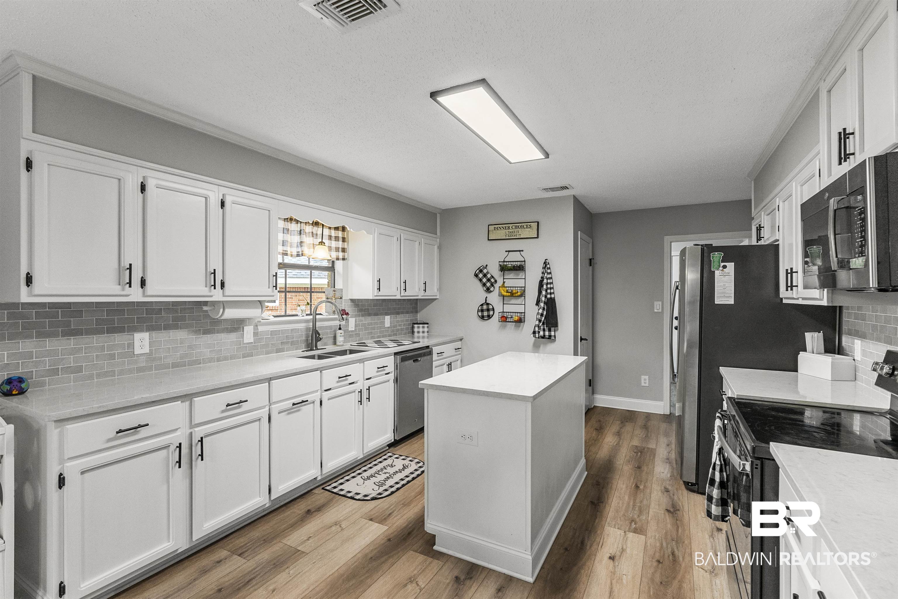 103 Laverne Circle Daphne, AL 36526 - Photo 10 of 43