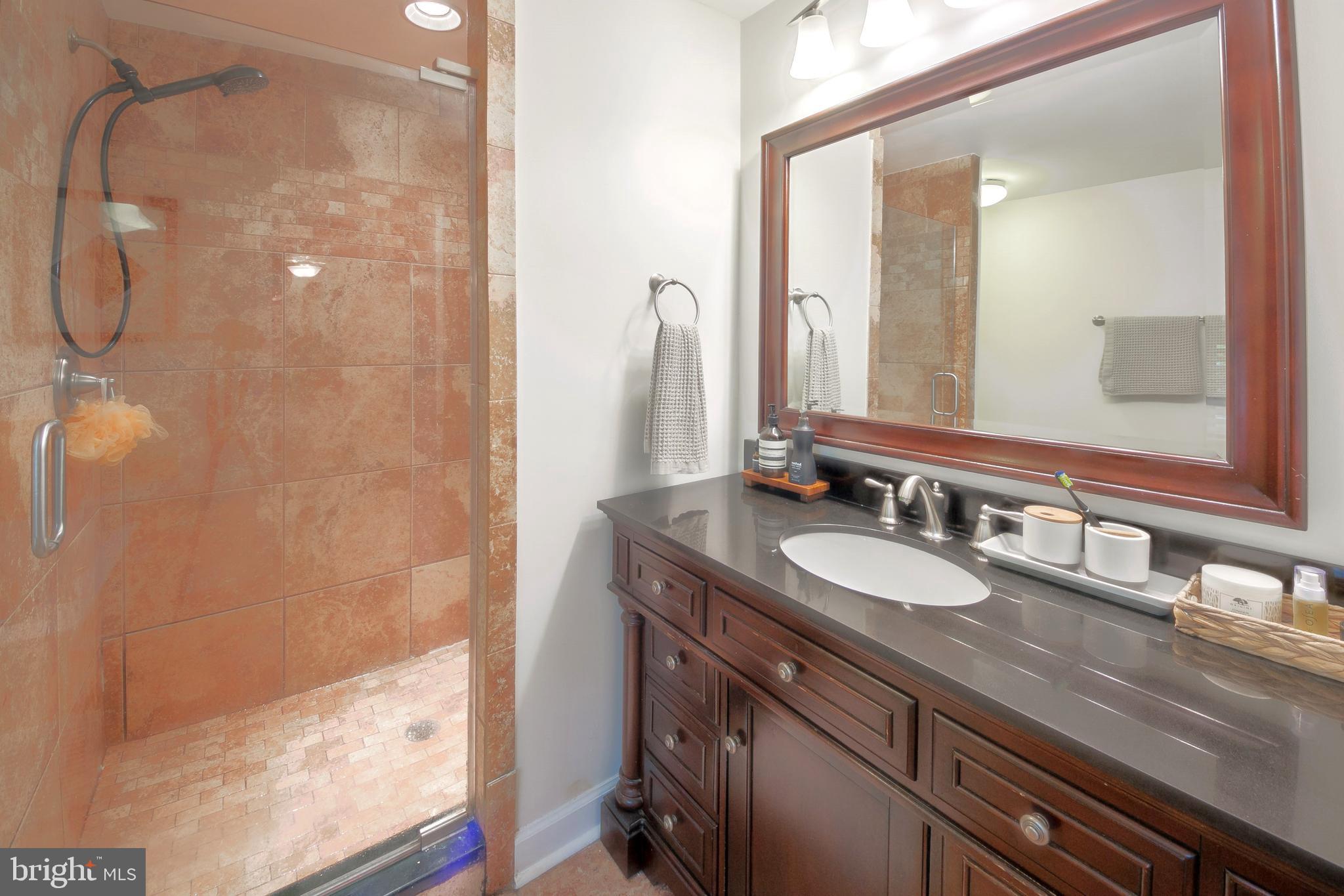 37 Boxwood Road Annapolis, MD 21403 - Photo 21 of 26 Gallery Image 21