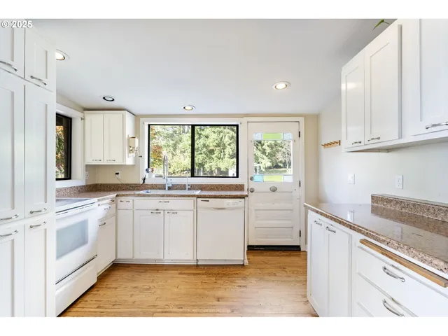 $924,900 | 25751 Southeast Brian Ranch Road, Sandy, OR 97055