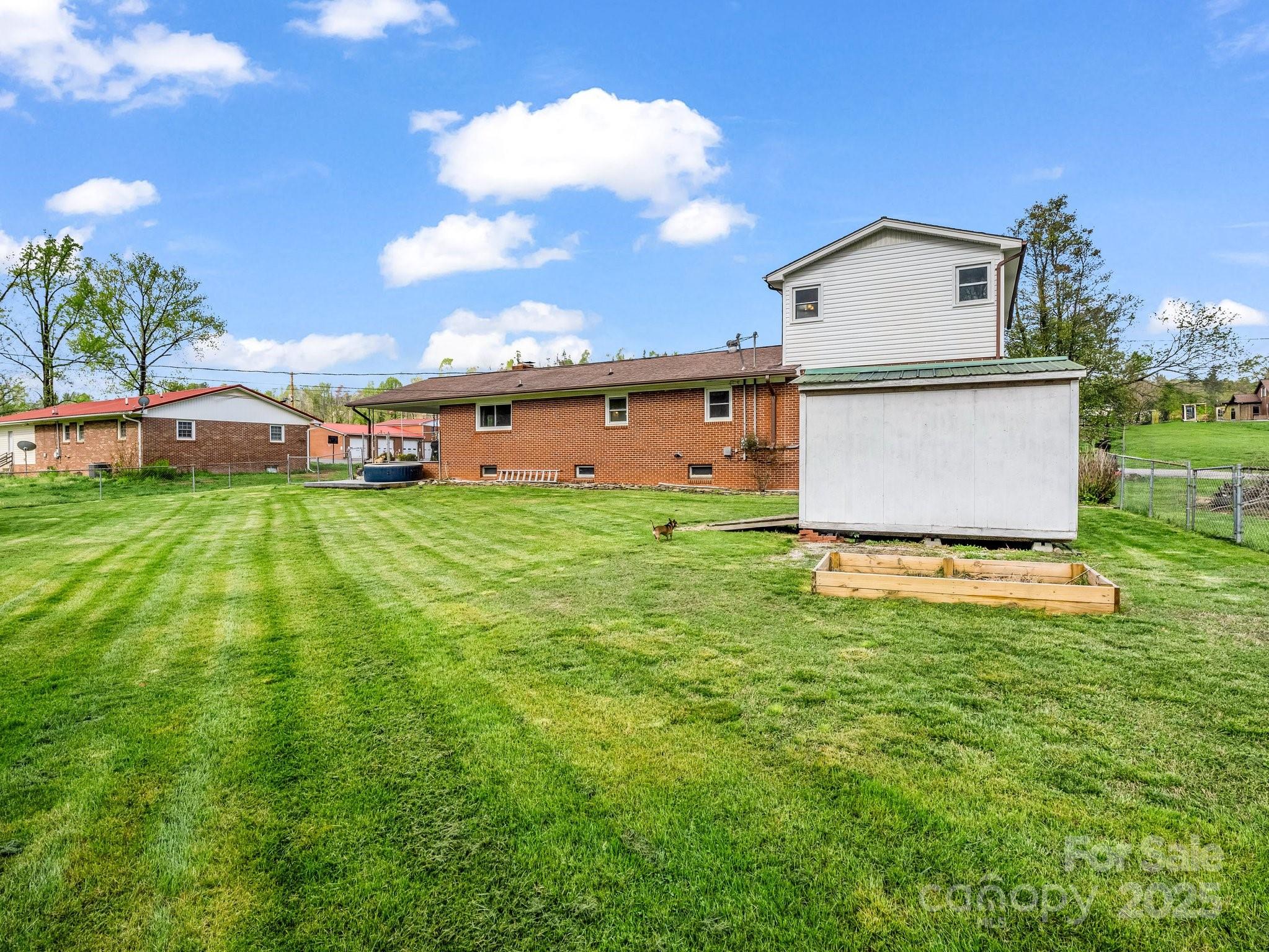 88 North Valley Street Marion, NC 28752 - Photo 33 of 43 a view of a outdoor space