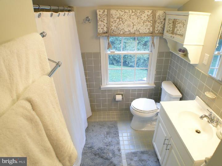 139 Steeplechase Road Devon, PA 19333 - Photo 19 of 25