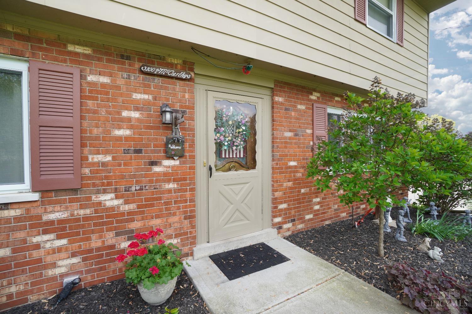 3100 Fiddlers Green Road Cincinnati, OH 45248 - Photo 3 of 43 Gallery Image 3
