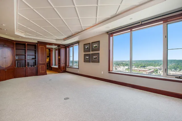 $795,000 | 40 Campau Avenue Northwest, Unit 2503, Grand Rapids, MI 49503