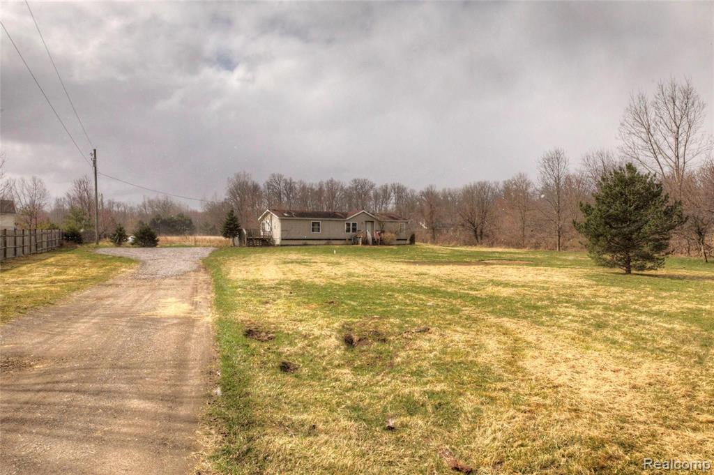 9473 Crofoot Road Fowlerville, MI 48836 - Photo 3 of 89 Gallery Image 3